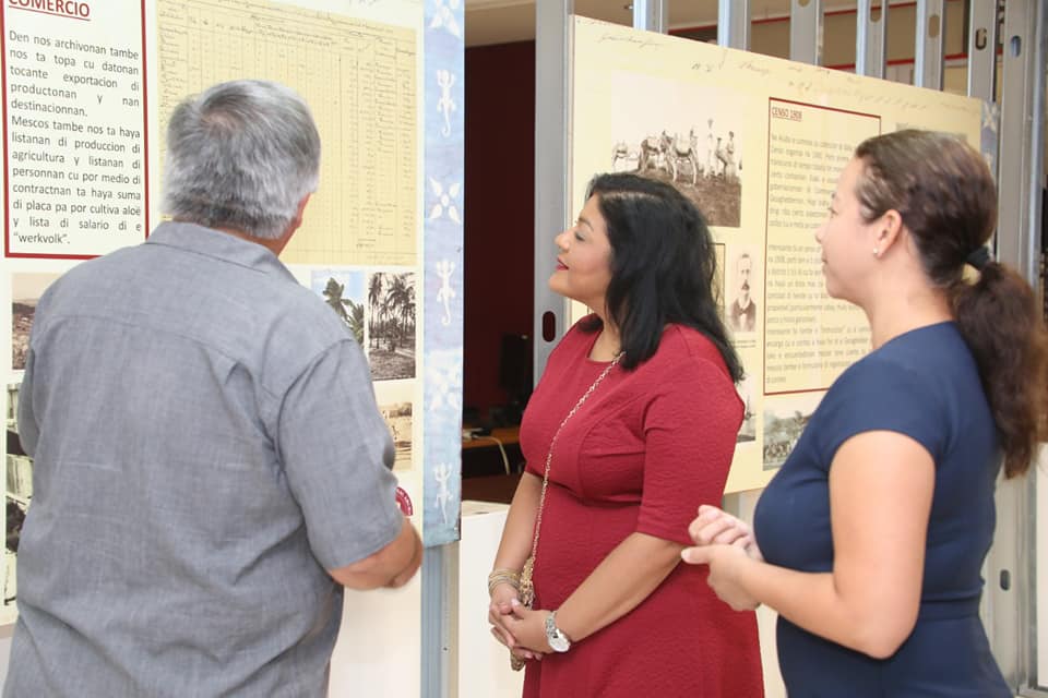 Exposicion Historia Di Censo 1960-2010 Na Archivo Nacional Aruba 164 Apertura Exposicion Censo 06