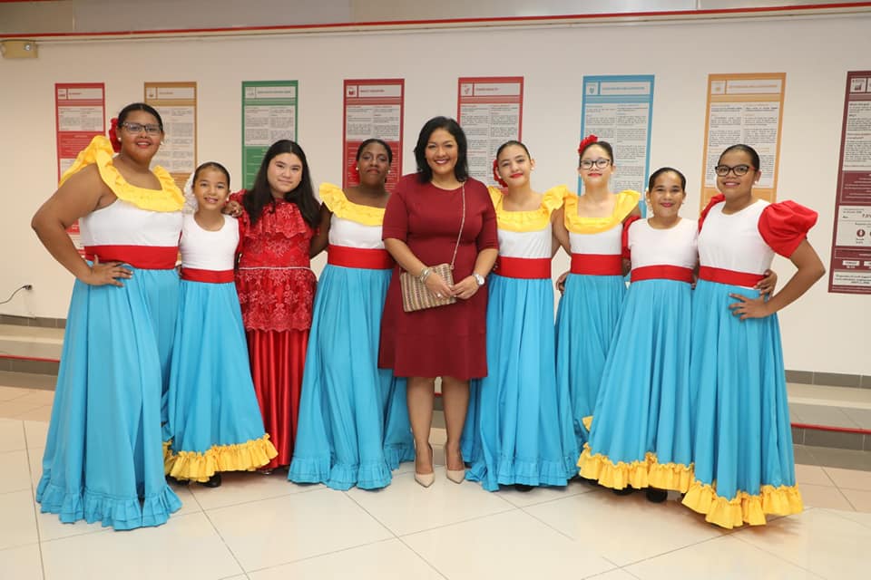 Exposicion Historia Di Censo 1960-2010 Na Archivo Nacional Aruba 165 Apertura Exposicion Censo 07