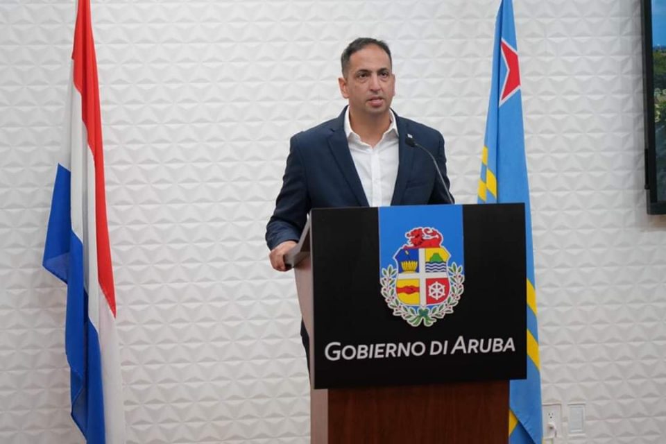 Ta lamenta cu HAVA ta bai scohe pa perhudica pashentnan!