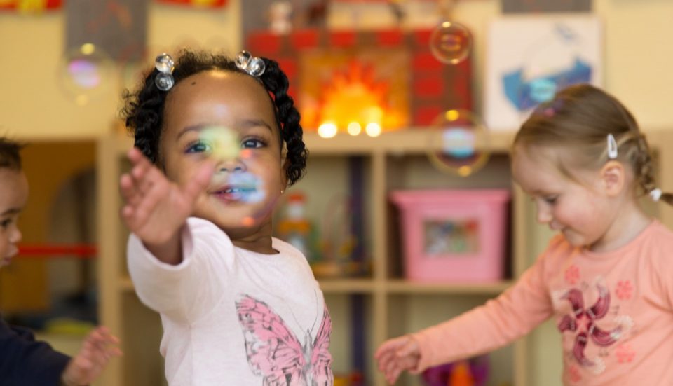 Proceso lo cuminsa pa awor ehecuta e Ley di crèche na Aruba