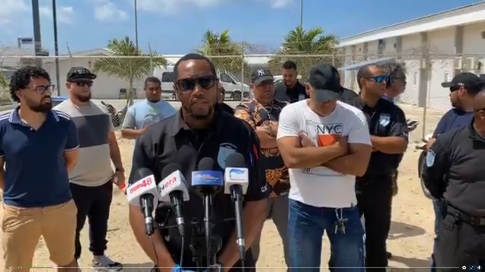 Trahadornan na Guarda Nos Costa a sali den protesta