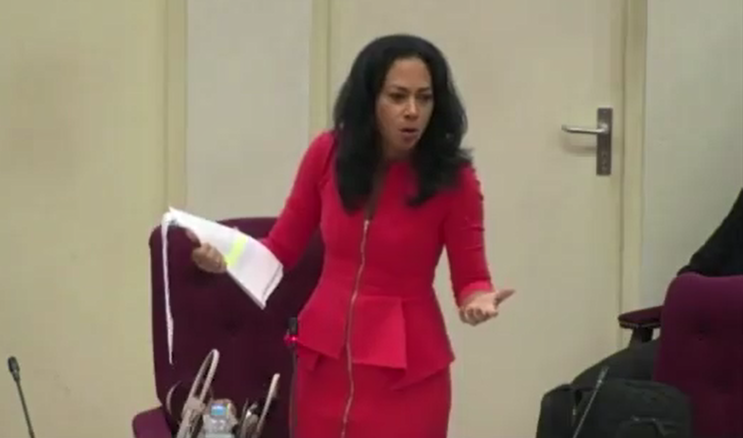Minister Marisol Lopez-Tromp: Segunda Tanda Mester Continua 160 Screenshot 250