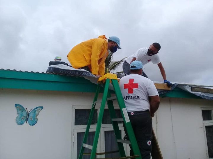 Fin Di Siman Cruz Cora Aruba A Duna Un Man Durante Yobida Fuerte 164 120807623 3448272988553668 3385030825457074787 N 1