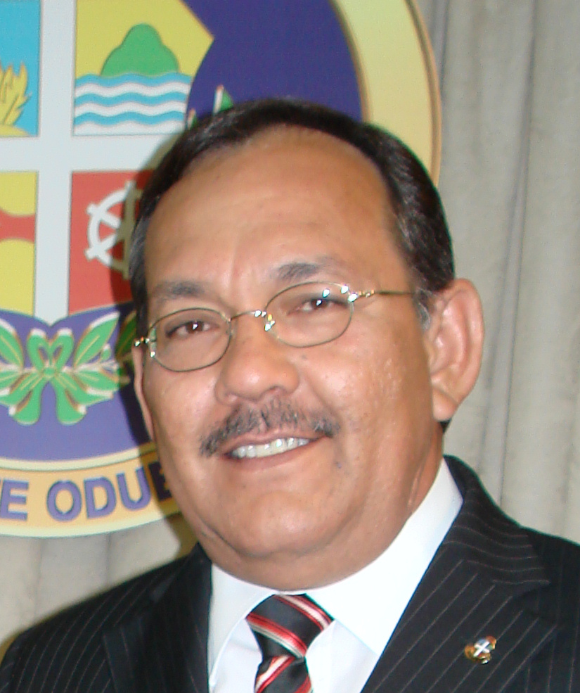 Prome Minister Evelyn Wever-Croes: Despedida Di Sr. Frido Croes Na Bestuurskantoor 160 Despedida Frido Croes 9