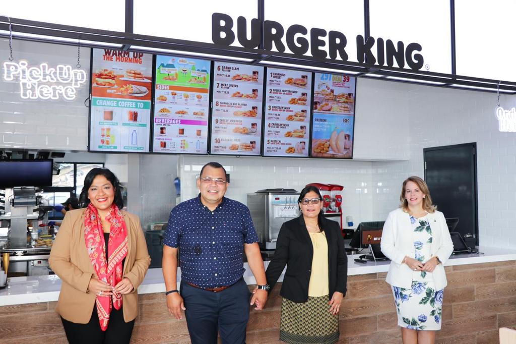 Apertura Burger King 04