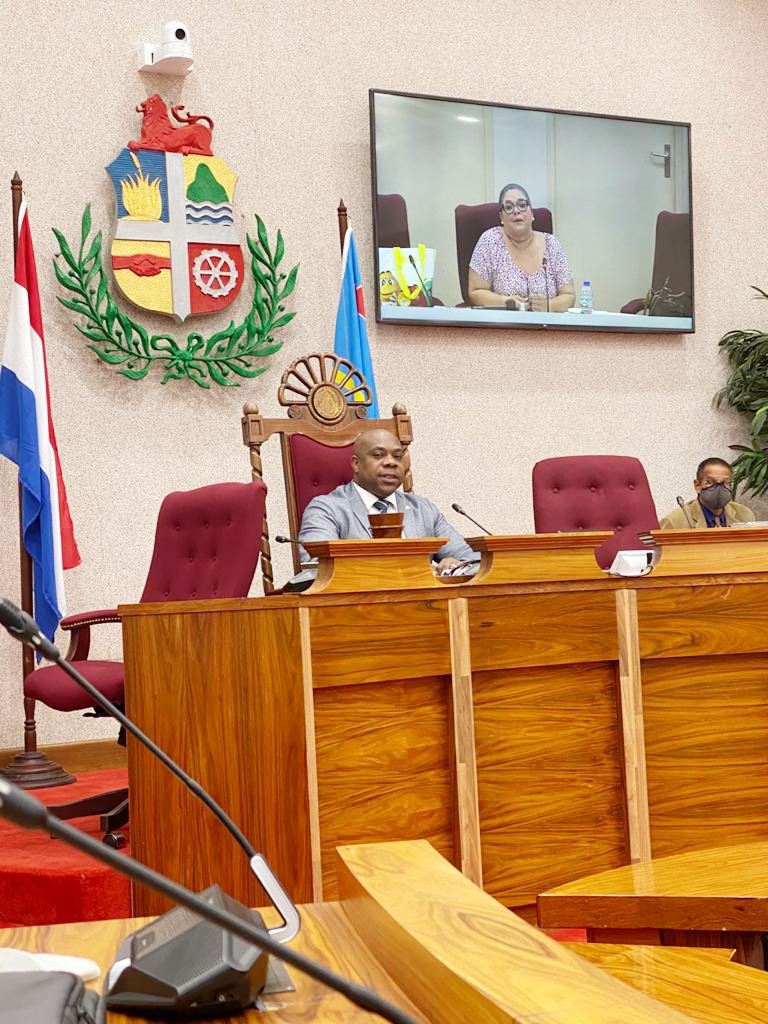 Parlamentario Alan Howell 1 1