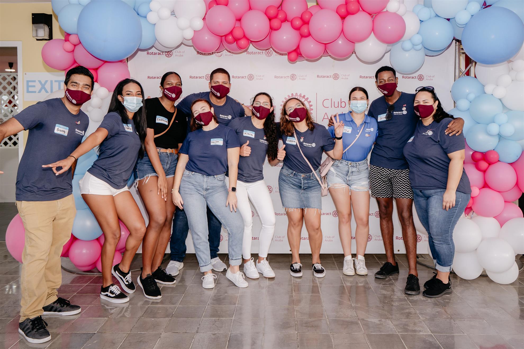 Grant Thornton Aruba A Haci Donacion Na Diferente Instancia 163 Rotaract Members