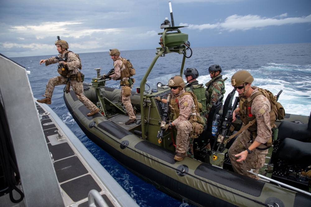 Marinier Di Aruba Y Merca 8