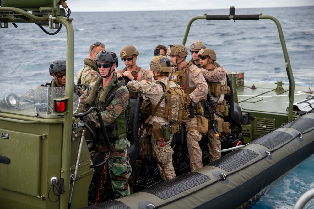 Marinier Di Aruba Y Merca 9