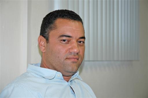 Partido Democraat Ta Konfirmá Ku Sr. Dean Rozier A Entregá Su Retiro I A Sali For Di Filanan Di E Partido Kòrá 160 Rozier1