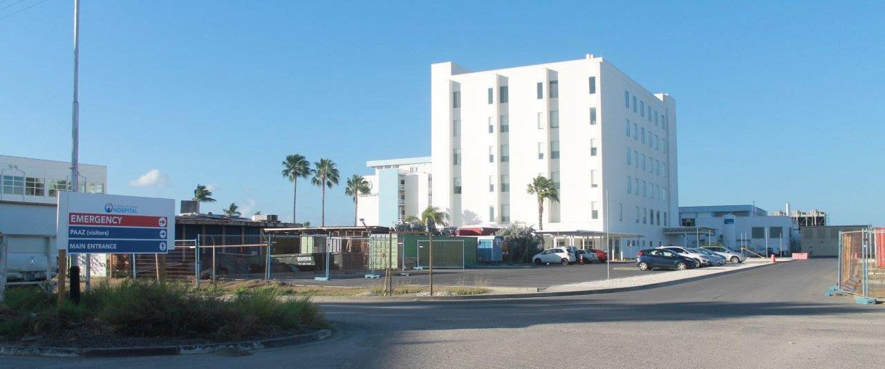 Dr. Horacio E. Oduber Hospital Ta Hasi Un Analis Di Bishitantenan Cu A Acudi Na Departamento Di Emergencia Durahnte E Weekendnan Di Fiesta. 160 Seh Klein