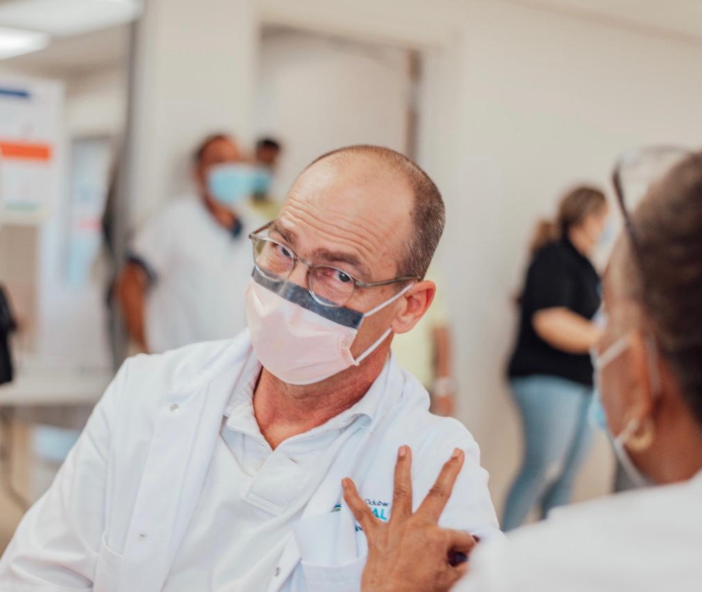 Den Forma Di Team Hospital Ta Start Cu Vacuna Contra Covid-19 167 11