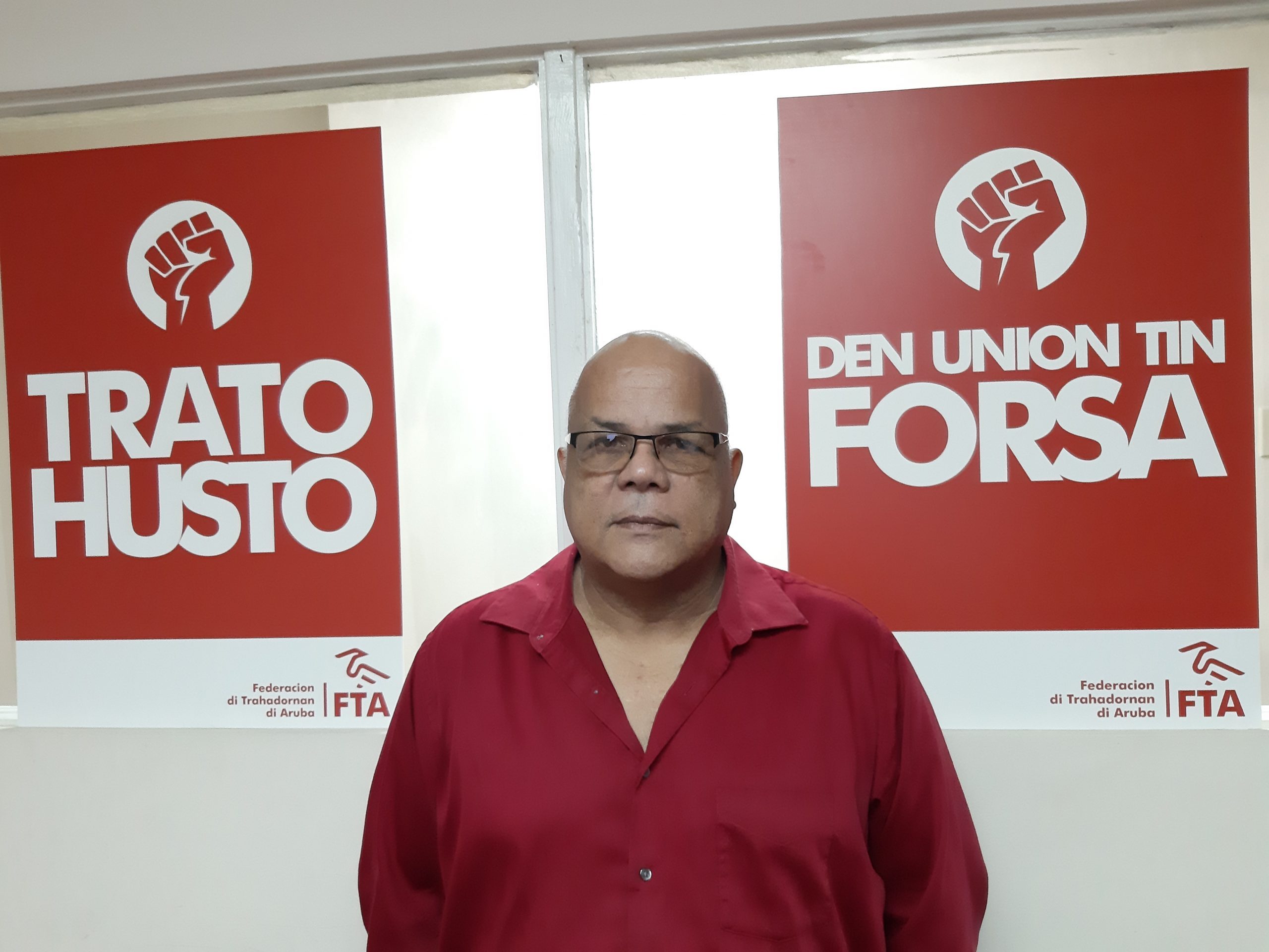 Comision Di Retiro Lo Traha Y Intruduci Un Maneho Nobo Den Algun Luna 160 Presidente Di Sindicato Fta Hubert Dirks Scaled