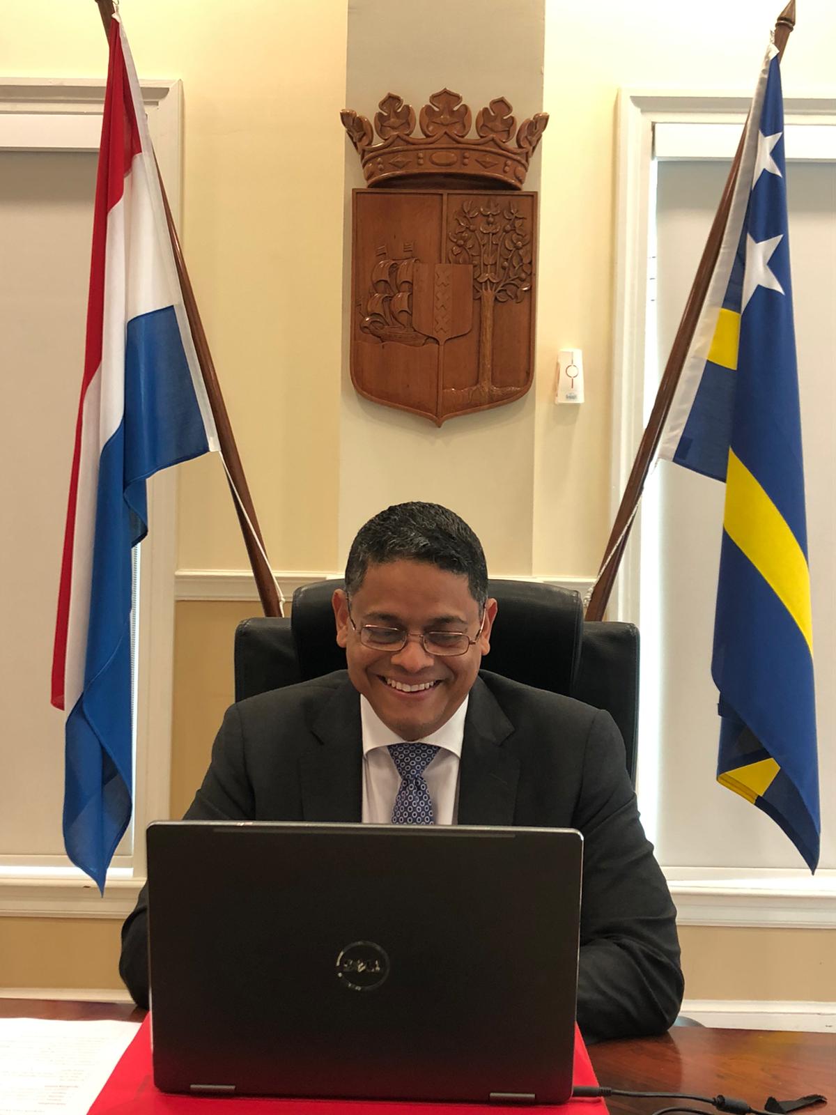 Promé Minister Di Kòrsou Sr. Rhuggenaath A Hiba Kombersashon Ku Minister Di Asuntunan Eksterior I Caricom, Dr. Amery Browne 161 Whatsapp Image 2021 02 02 At 15.17.36