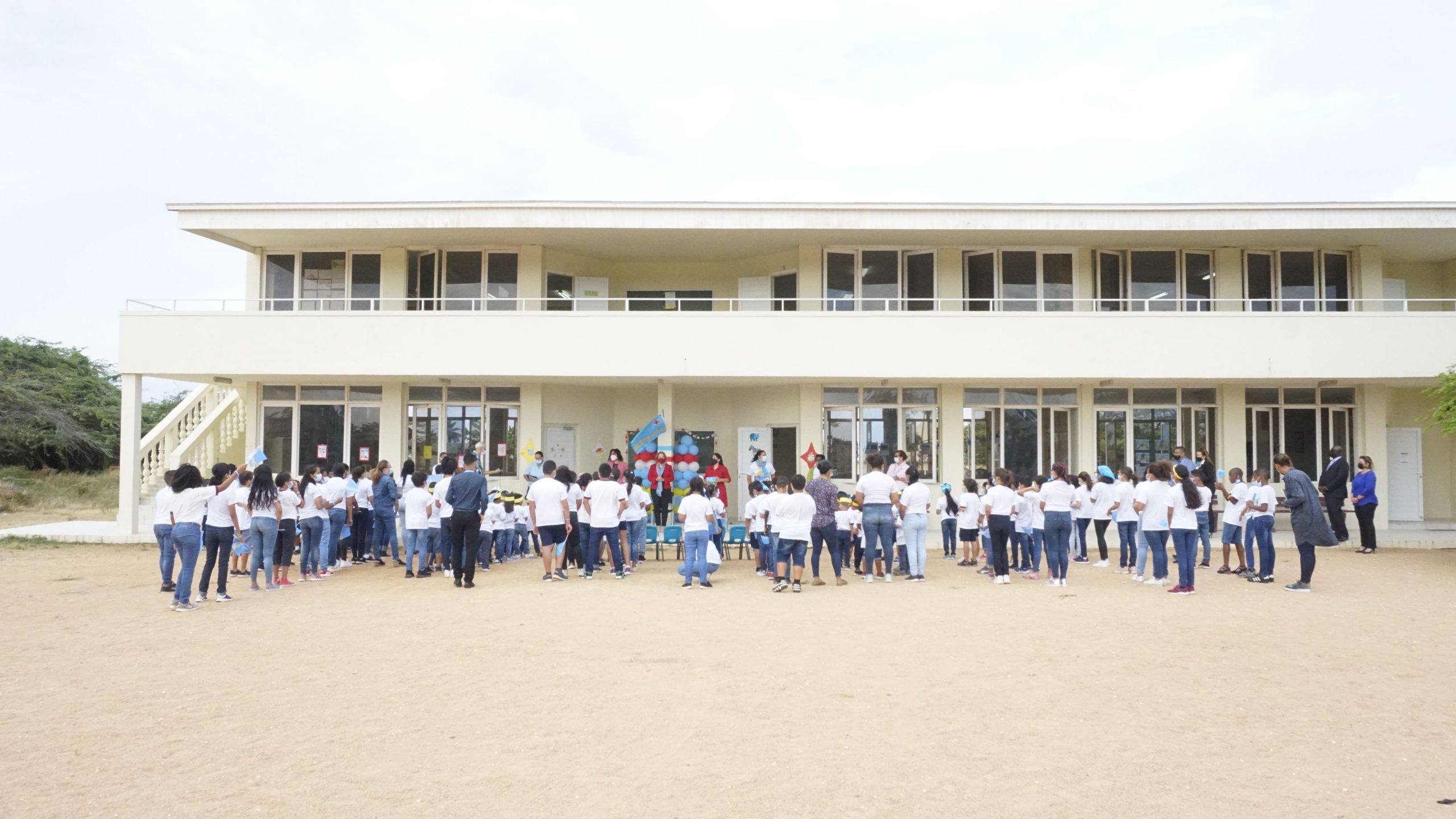 Prome Minister Evelyn Wever-Croes: En Conexion Cu Celebracion Di 45 Aña Di Himno Y Bandera: Bishita Di Prome Minister Na Faith Revival School 160 1Faith Revival School Scaled