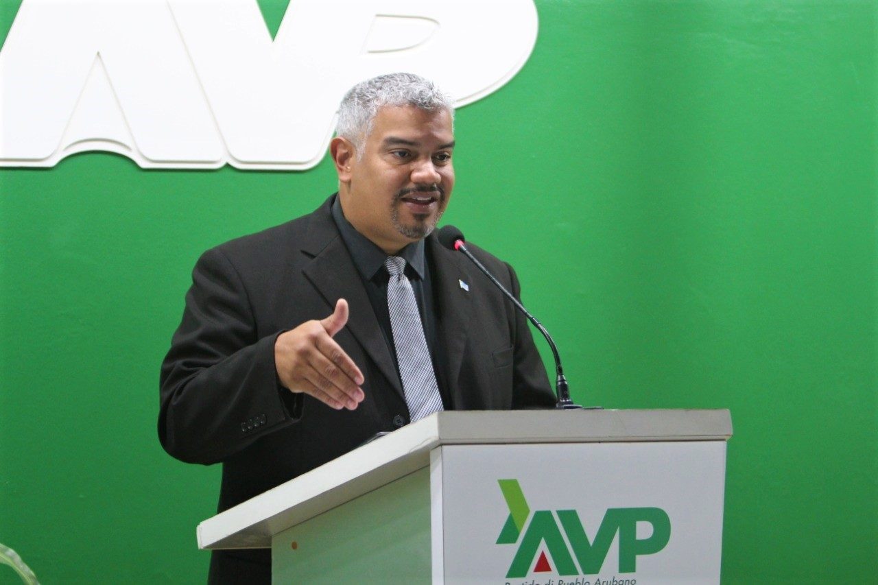 Parlamentario Robert Candelaria: Polisnan Como Frontliner Mester Ta E Siguiente Grupo Vunerabel Pa Vacuna 160 Candelaria1