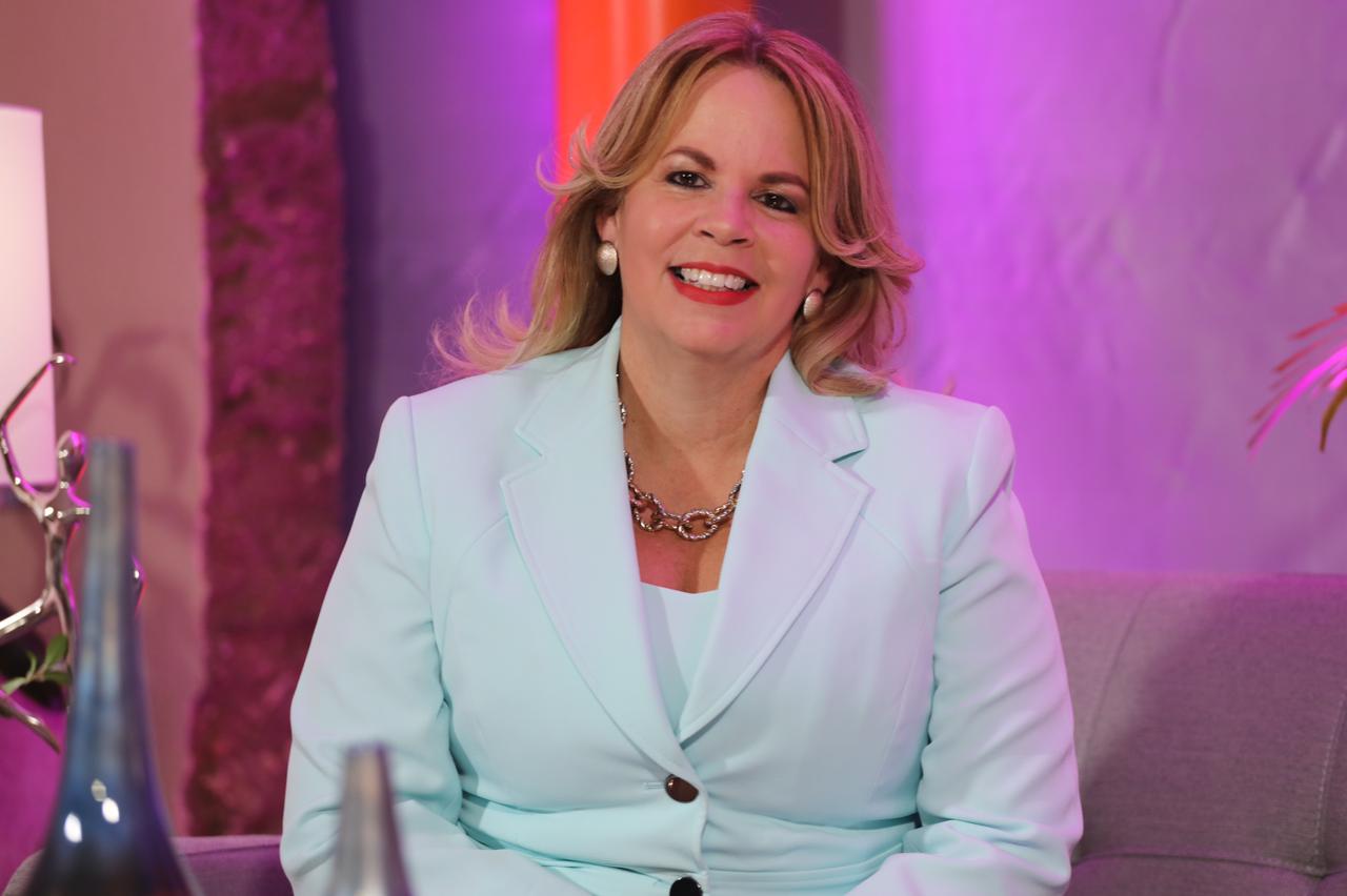 Prome Minister Evelyn Wever-Croes:feliz Dia Internacional Di Hende Muhe 160 Prome Minister Evelyn Wever Croes