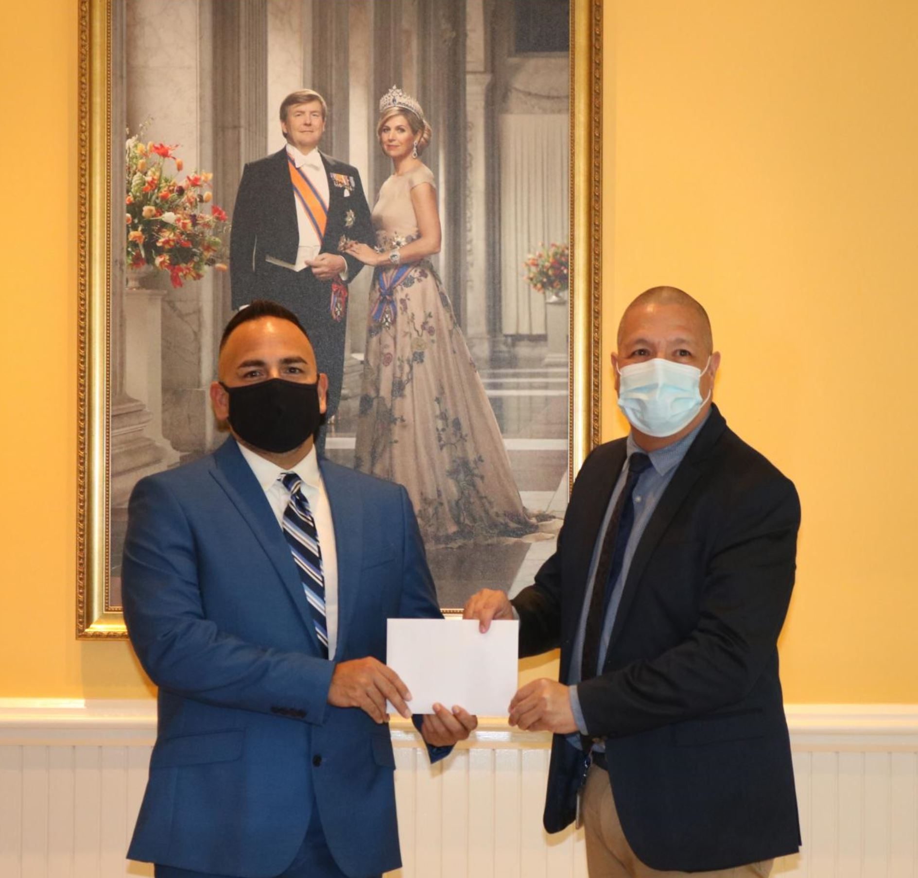 Minister Andin Bikker A Apunta Gino Winklaar Formalmente Como Director Permanente Di Kia A Otorge Su Landsbesluit 161 Minister Di Husticia Andin Bikker