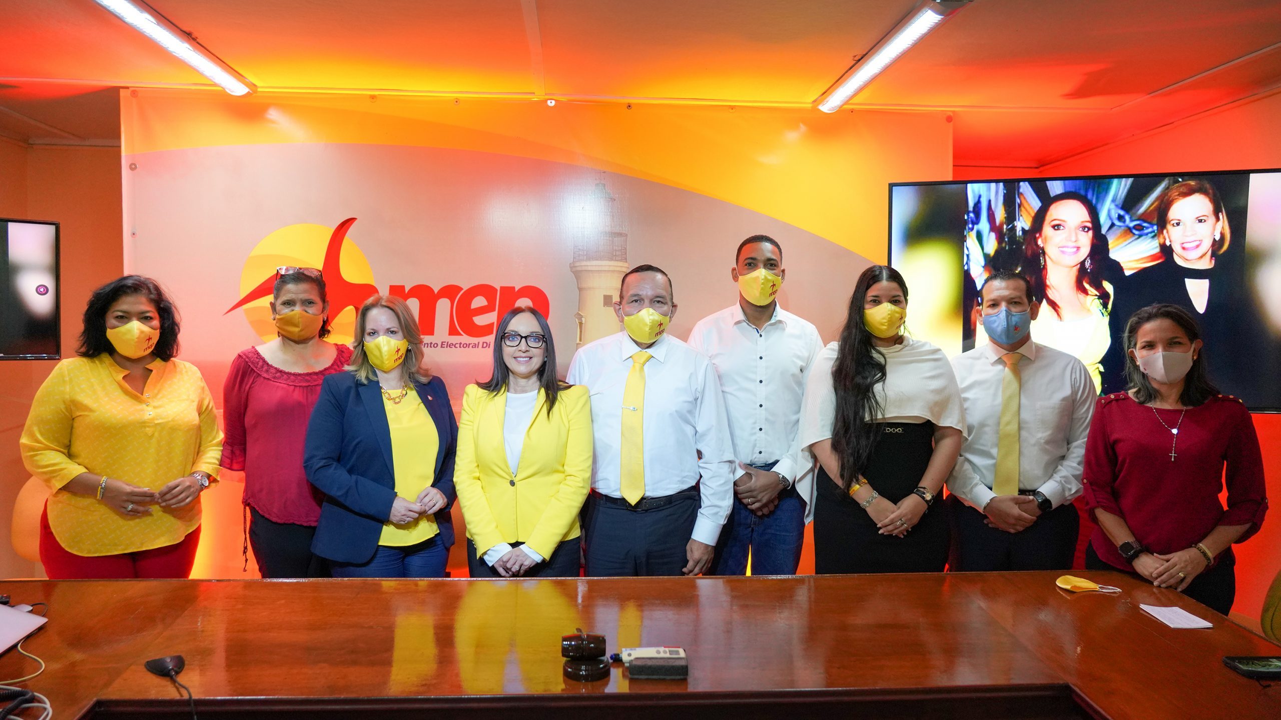 Shannon Henriquez 2 1 Scaled