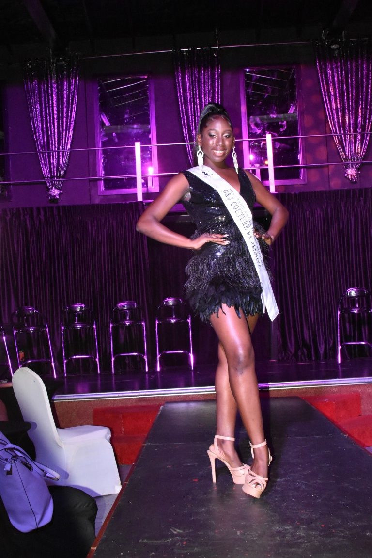 Miss Teen Aruba International 9 Medium Rotated