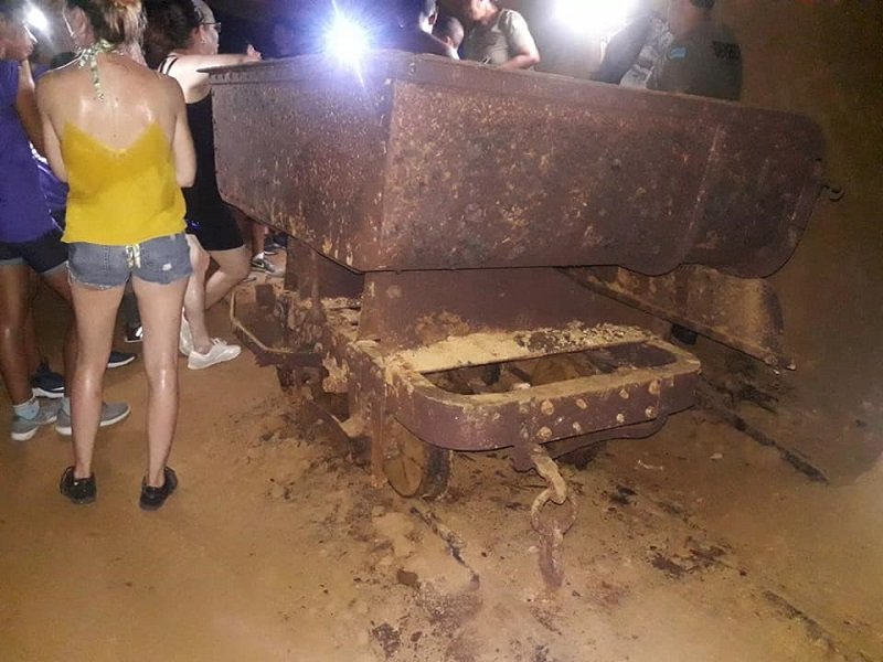 Hazaña Cu E Meta Pa Recauda Fondo Pa Construi Edificio Pa Museo Di Antiguedad 162 Wagon Mina Fosfaat 9504 N