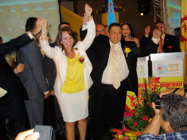 Sra. Evelyn Wever-Croes, 10 Aña Pasa A Ser Eligi Como Lider Di Mep 164 Evelyn Lider