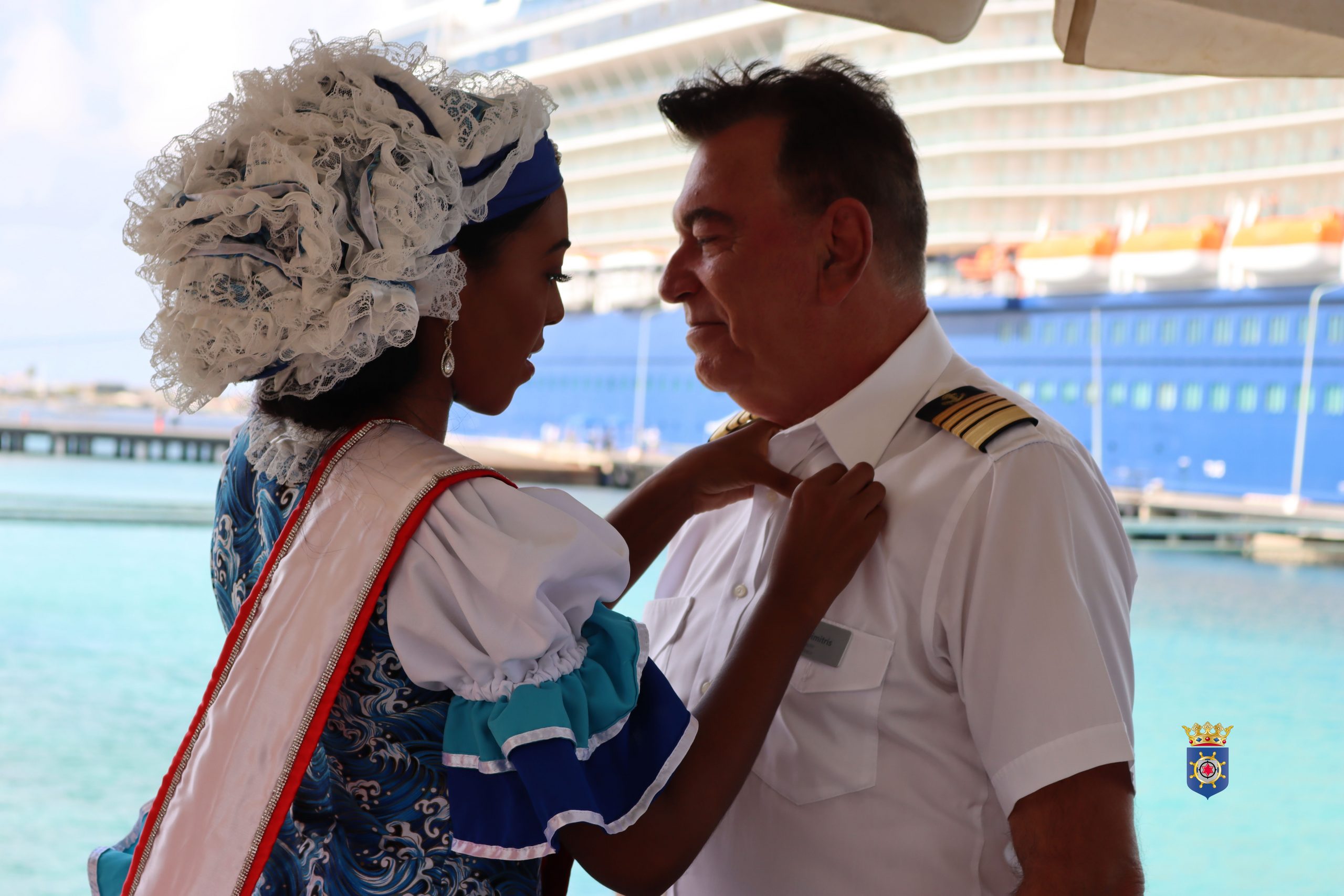 Gobièrnu Di Boneiru I Tcb A Yama Bon Biní Na Celebrity Equinox 162 4 Mis Turismo Pone Pin Scaled
