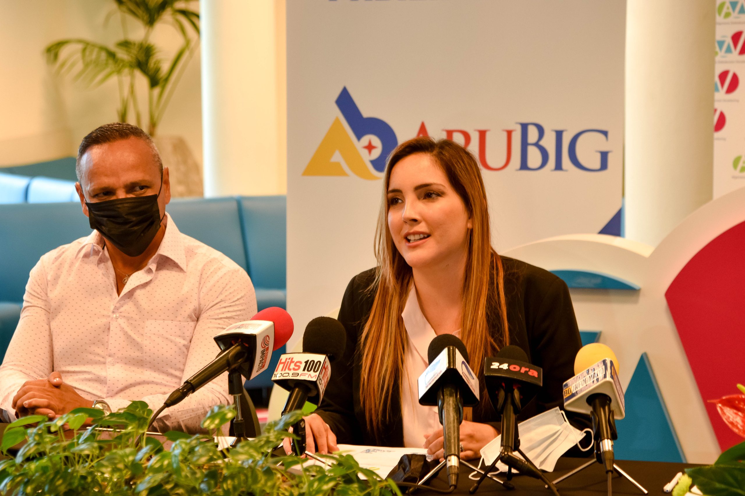 Minister Dangui Oduber: Danki Na Arubig E Promer Dokter Di Cas Ta Sera Contrato Cu Azv 162 Arubig 3 Scaled