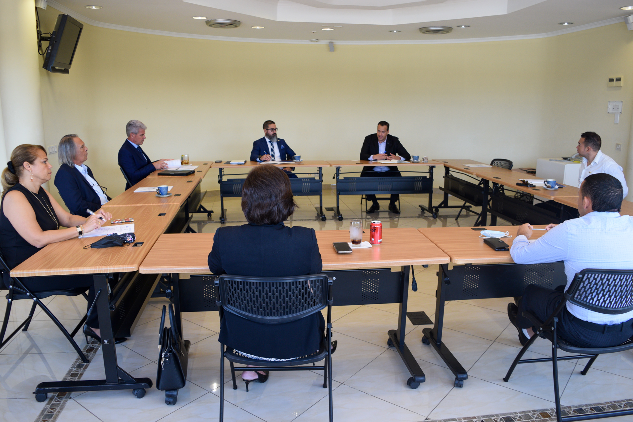 Kvk A Tene Su Prome Reunion Cu Minister Di Asuntonan Economico 160 Kvk 2