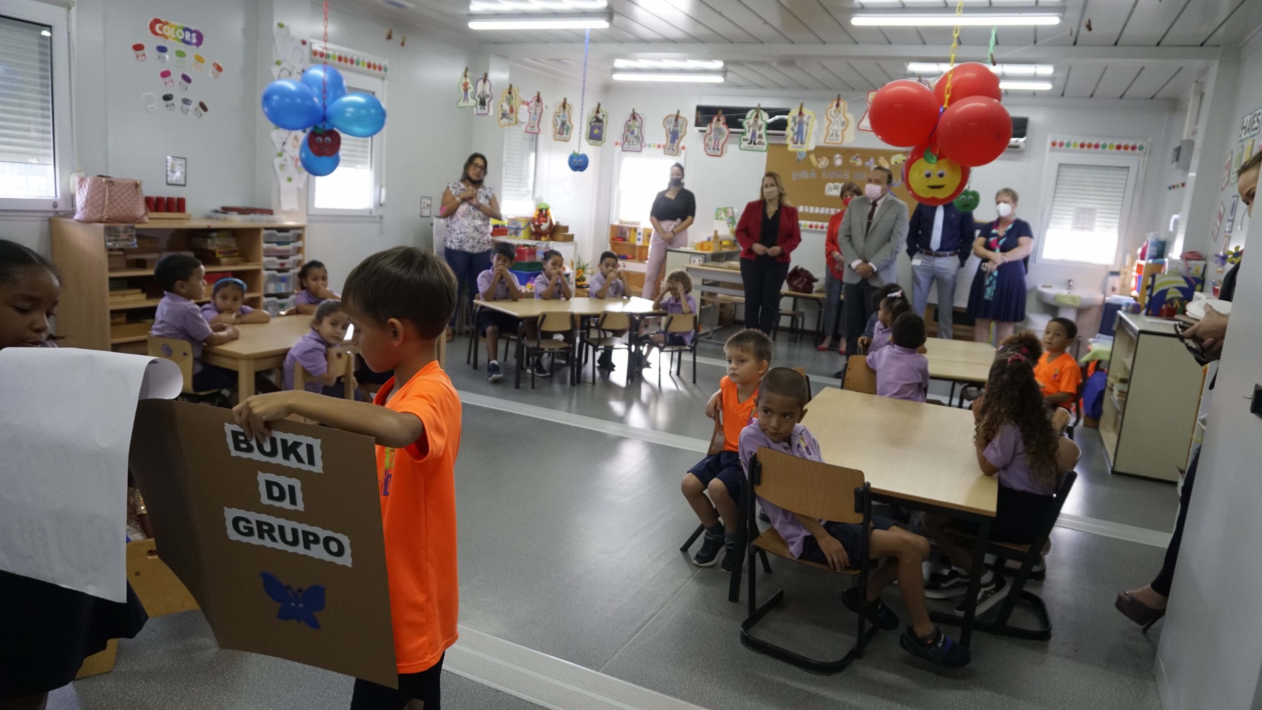 Prome Minister A Keda Sumamente Impresiona Cu E Bunita Presentacion Muchanan Di Kleuter Di Princes Amalia 165 Princes Amalia 4 Scaled