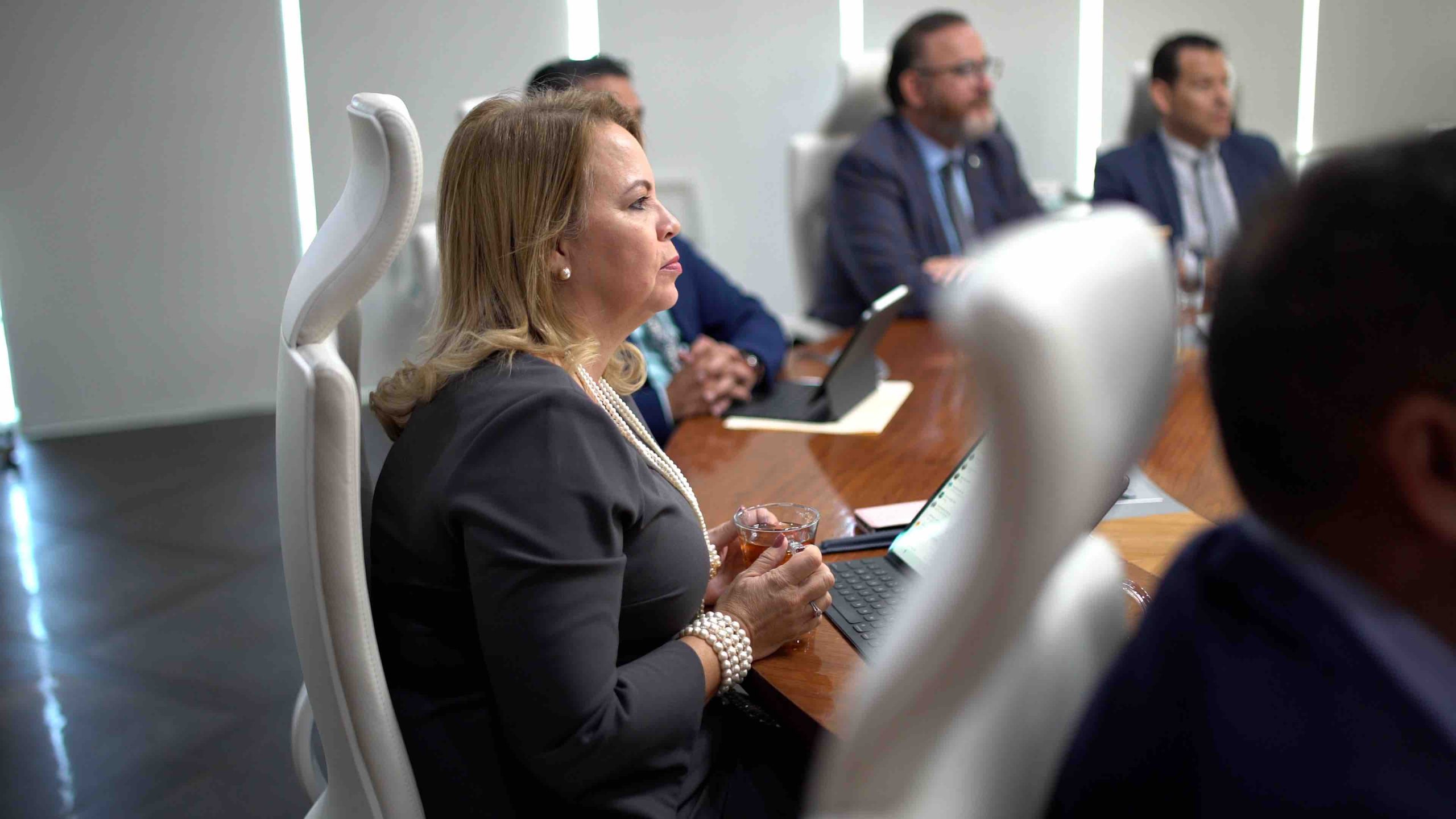 Reunion Hotel Secrets 3 Scaled