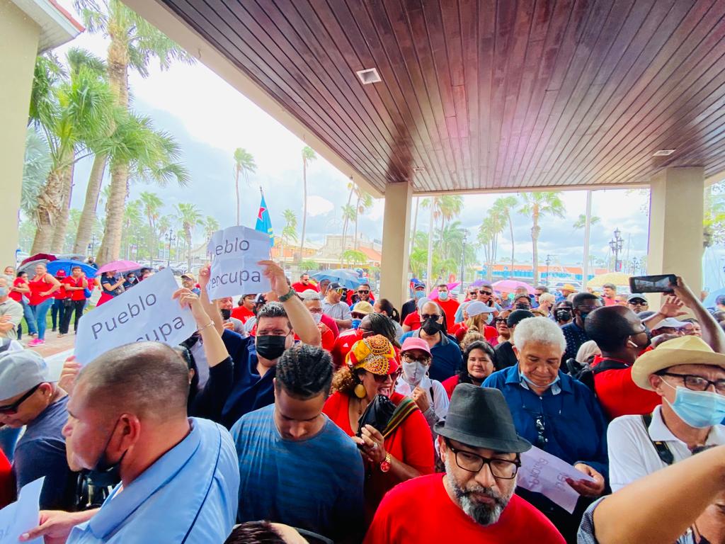 Trahadonan Kier A Forsa Drenta Parlamento 160 Manifestacion 2