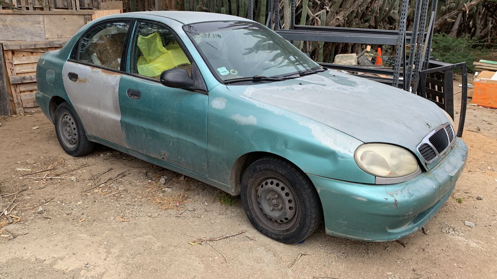 Dar 3 Y Team Woninginbraken A Bin Encontra 2 Container Yena Cu Articulonan Procedente Di Ladronicia Ariba Un Tereno Na Seroe Lopez 160 Img 20220212 Wa0019