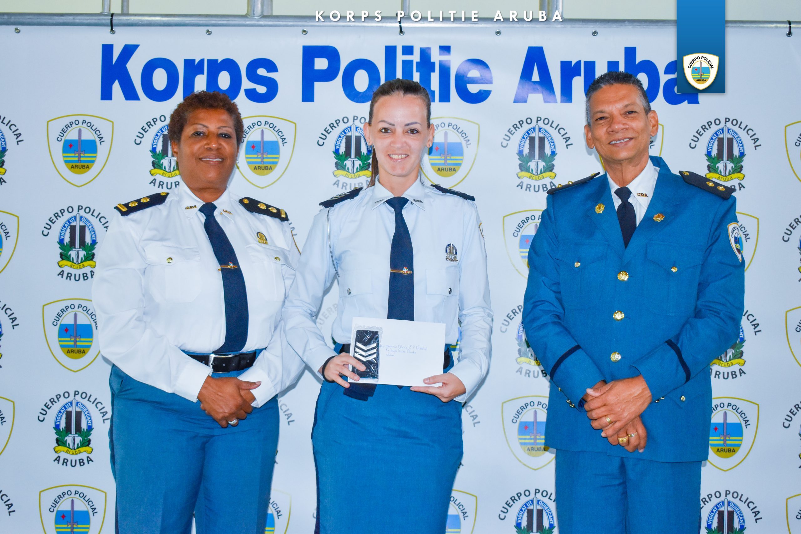 Un Total Di 52 Polis A Ricbi Nan Promocion Gubernamental 160 Polis 1 Scaled