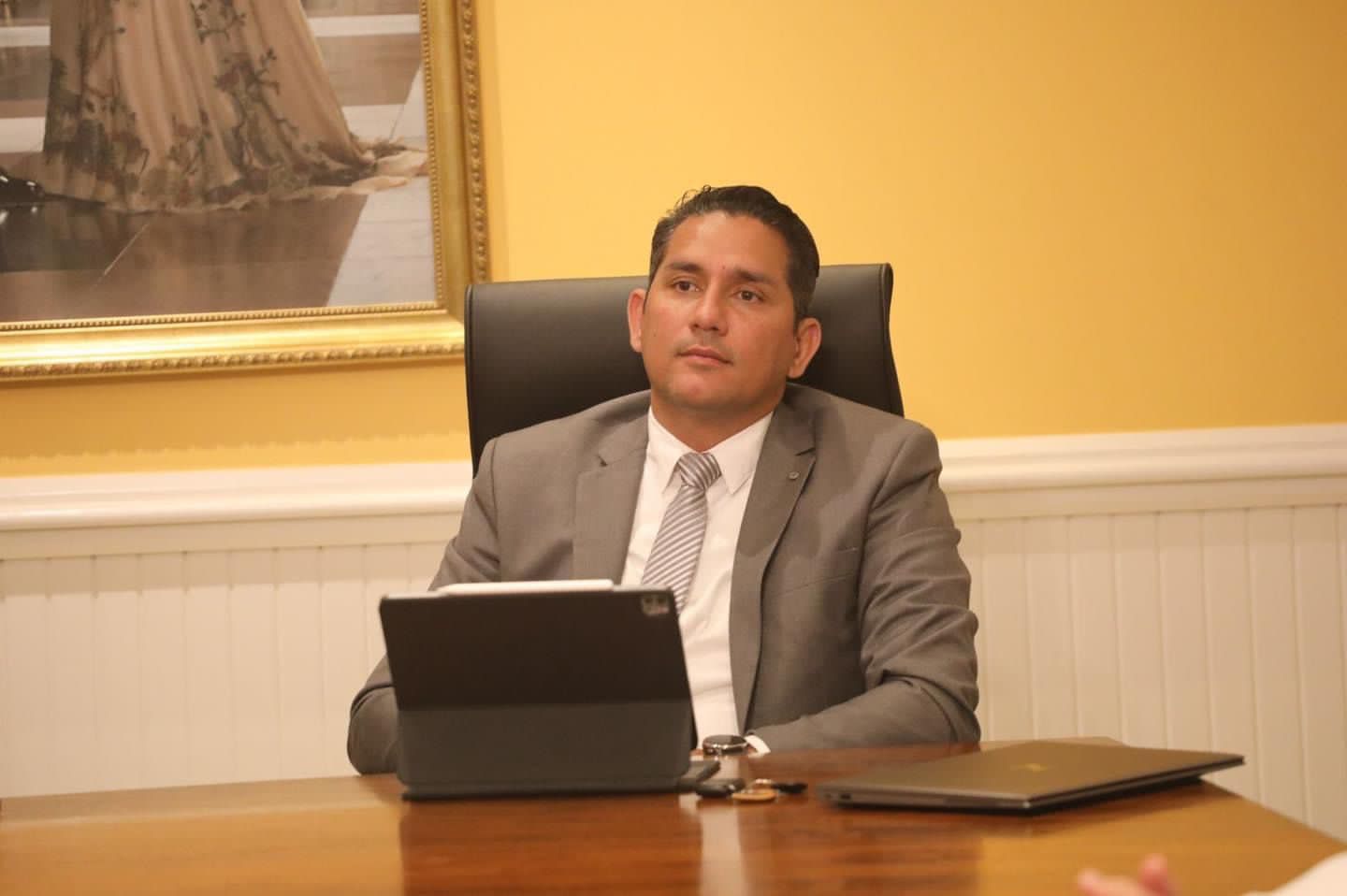 Hunto Cu Colega Minister Ursell Arends A Reuni Cu Cede Aruba Y E Directivanan Di E Diferente Centro Di Bario Di Aruba 167 Img 20220512 Wa0009