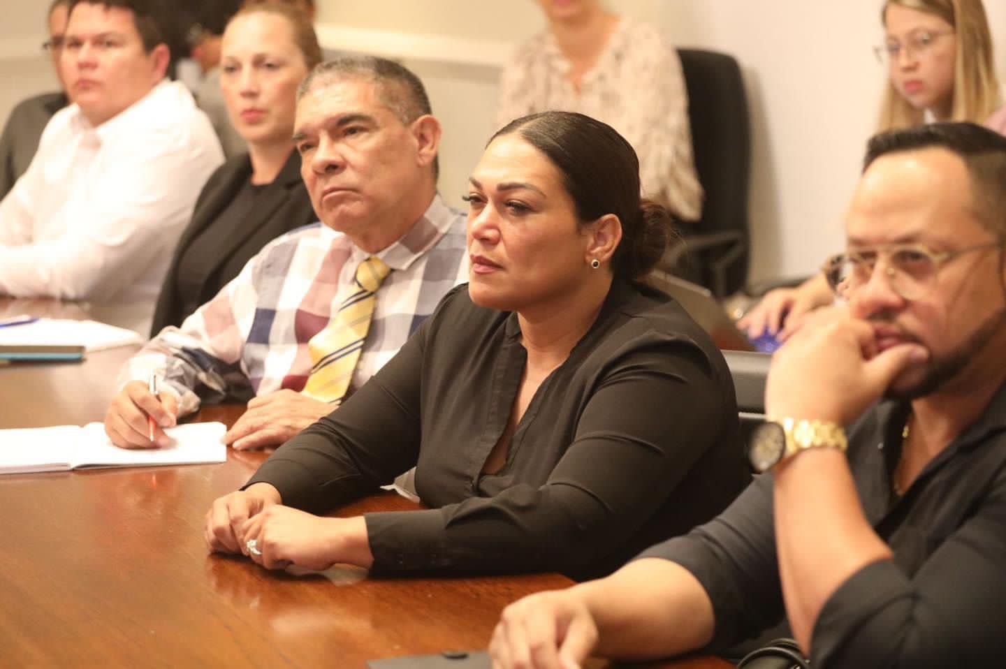 Hunto Cu Colega Minister Ursell Arends A Reuni Cu Cede Aruba Y E Directivanan Di E Diferente Centro Di Bario Di Aruba 168 Img 20220512 Wa0012