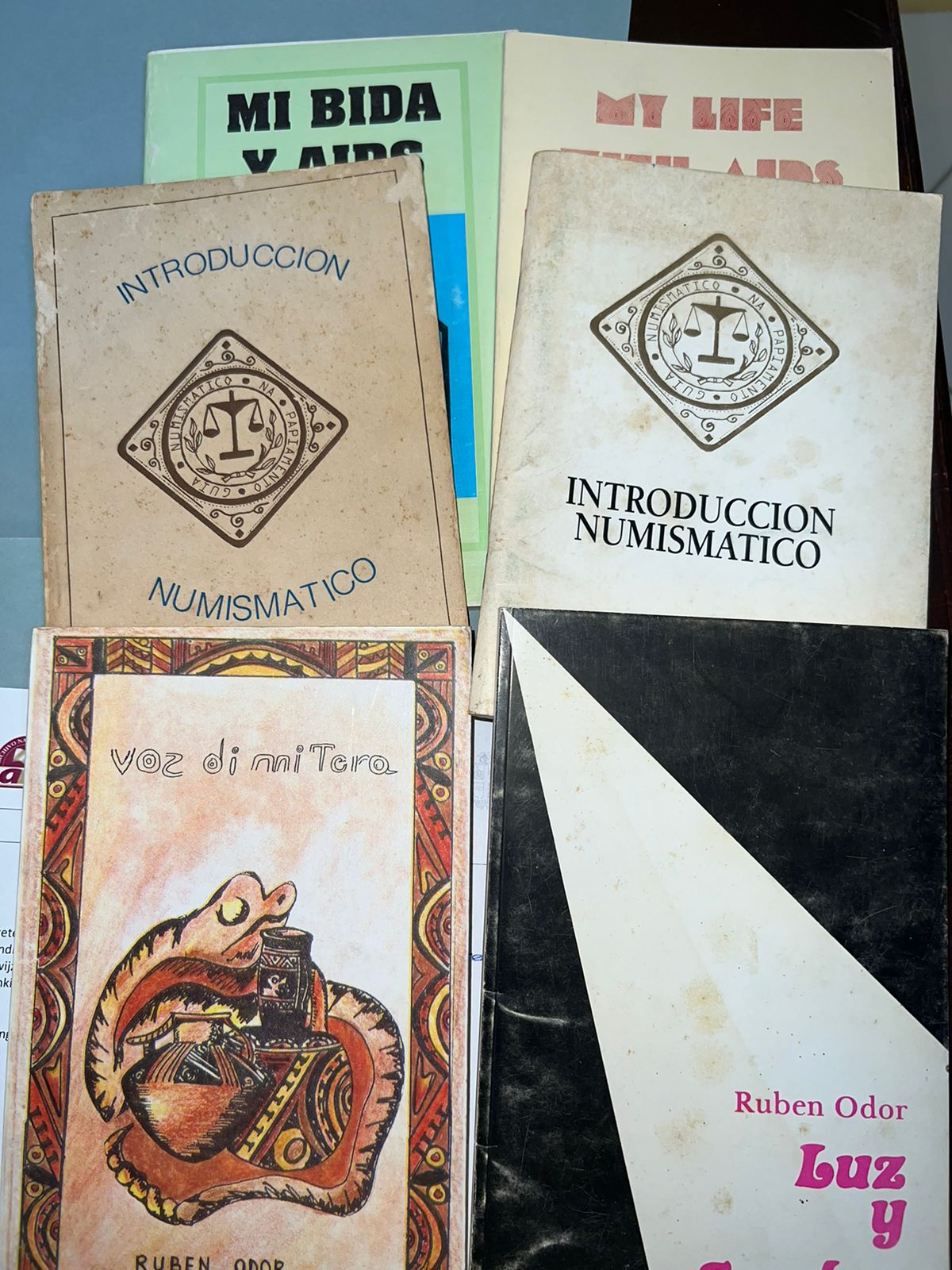 Minister Xiomara Maduro Ta Informa: Archivo Nacional Aruba A Ricibi Material Historico Di Varios Famia Durante Nan Open Dag, Diasabra Ultimo 164 Opendag Ana 3C 008