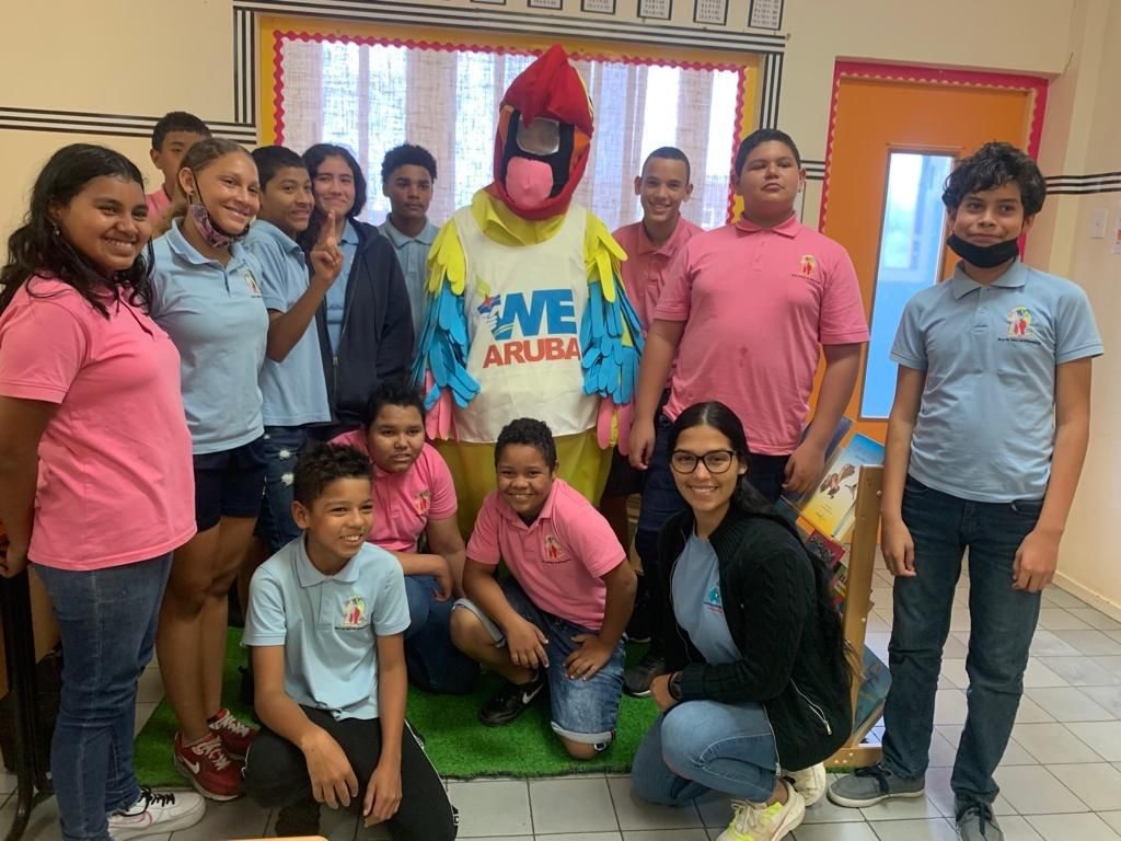 Wewe Mascota Di Weganan Escolar A Bishita Scol Paso Pa Futuro 163 Scol Paso Pa Futuro 2
