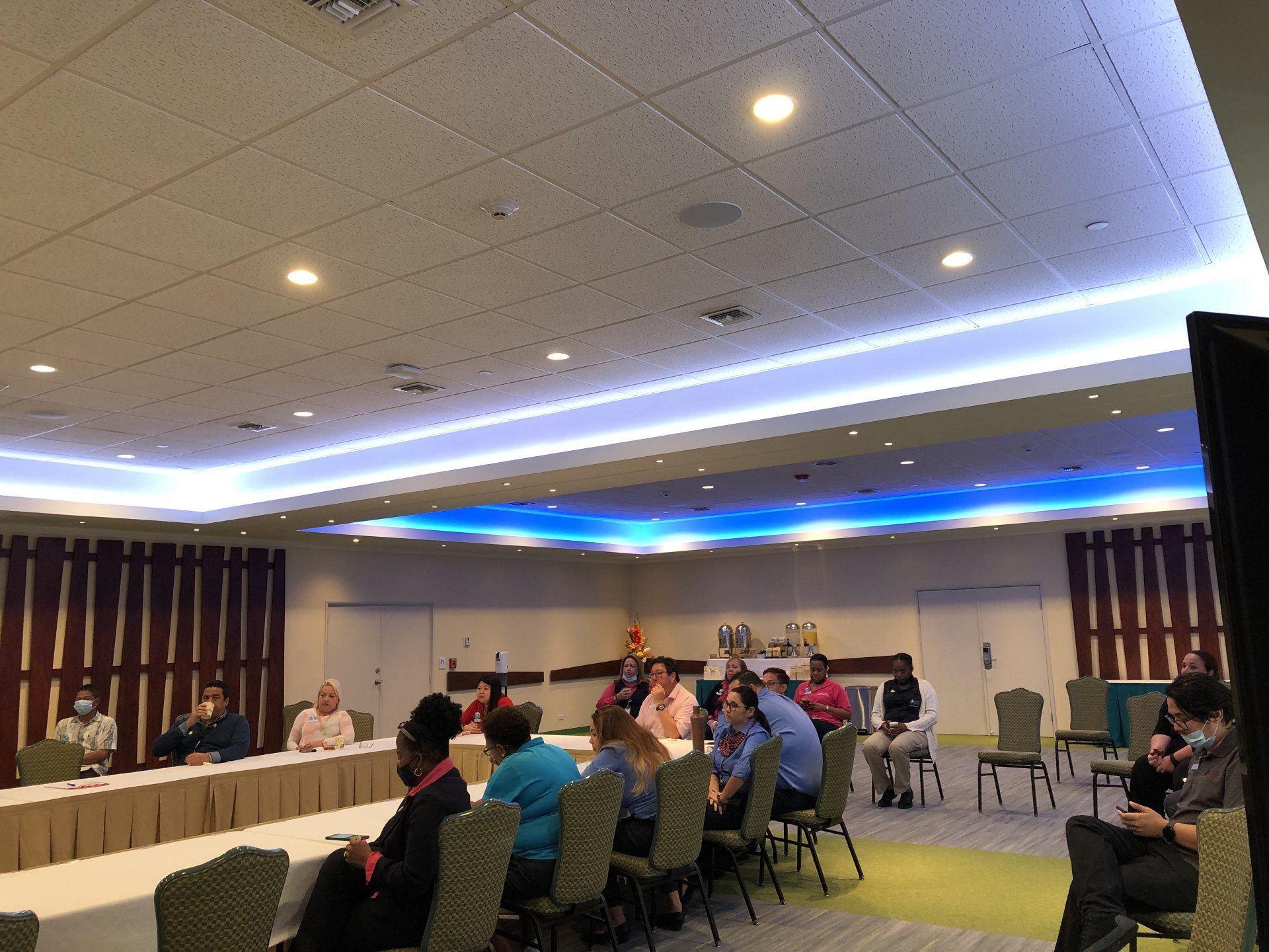 Tayer Di Salud Mental Na La Cabana Beach Resort &Amp; Casino 163 Y Ny3Nbiafwcsg