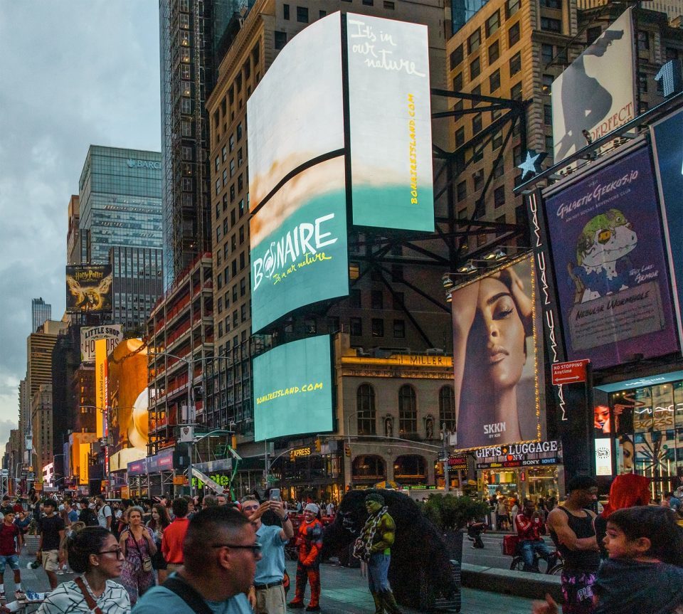 Bonaire 6552 Edit 30Jun22