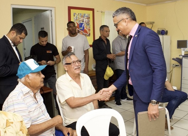 Augustus Scur Un Lucha Esencial Pa Por A Logra Nos Autonomia.5