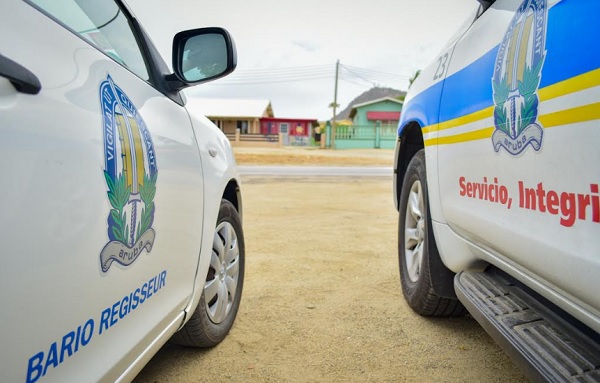 Cera Conoci Cu E Polis Di Bario San Nicolas
