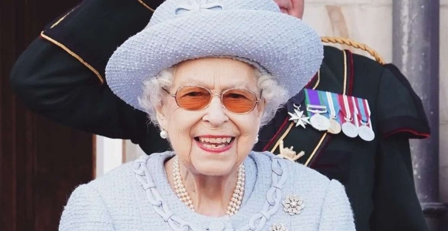 Reina Isabel Ii