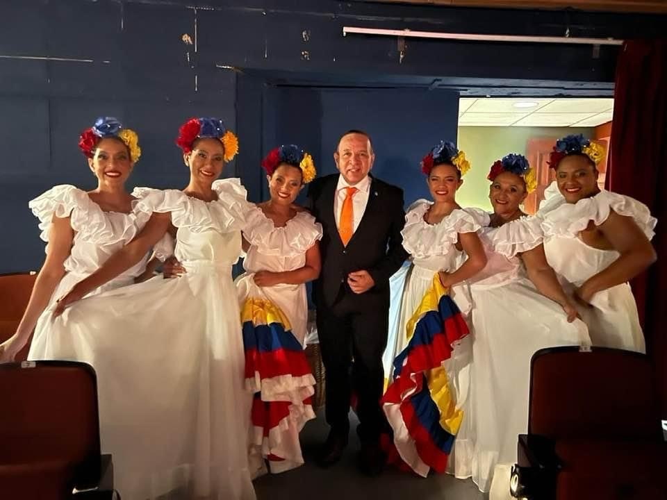 Minister Endy Croes A Presencia E Concierto Di Pasco Mi Amor Y Gaita