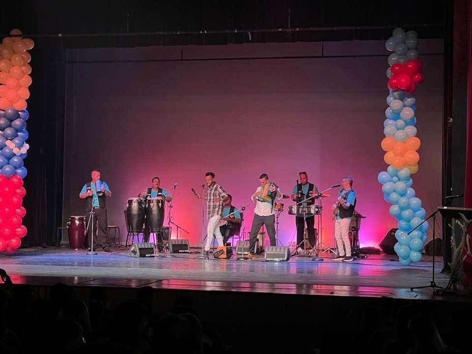 Minister Endy Croes A Presencia E Concierto Di Pasco Mi Amor Y Gaita2