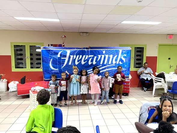 Freewinds Ta Trece Ambiente Di Pasco Na Ymca Pa Di Tres Ana Consecutivo