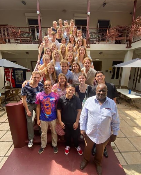 Proyecto De Investigacion Na Aruba: Un Colaboracion Entre Universidad Di Aruba Y Utrechtse School Voor Bestuurs- En Organisatiewetenschap 160 Organisatiewetenschap