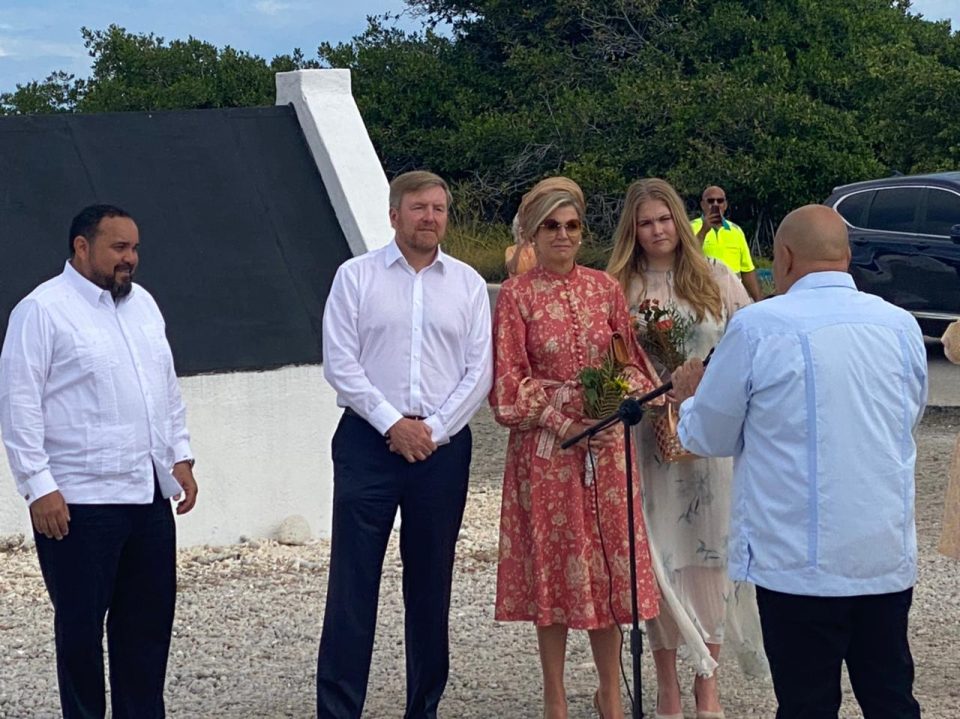 Famia Real A Bishita Casnan Di Catibo