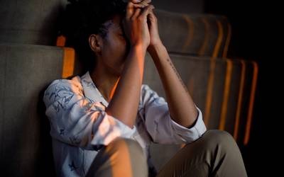 Mocion Di Raiz A Haya Sosten Pa Trece Un Spoedeisende Hulp Pa Momento Di Crisis Riba Salud Mental