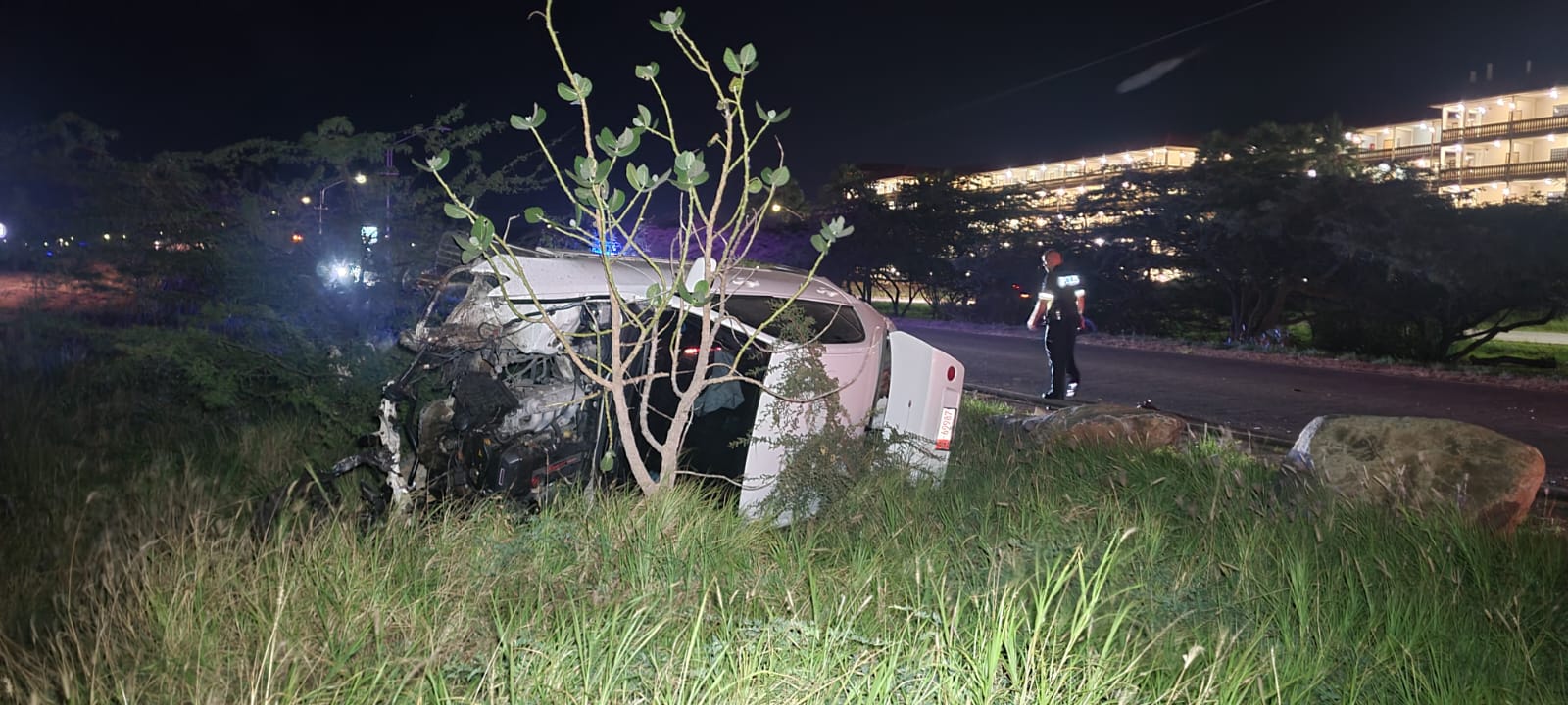 Auto Desconoci A Sera Altezza Blanco Y A Conduci Cu A Bolter 165 Auto A Bolter 7